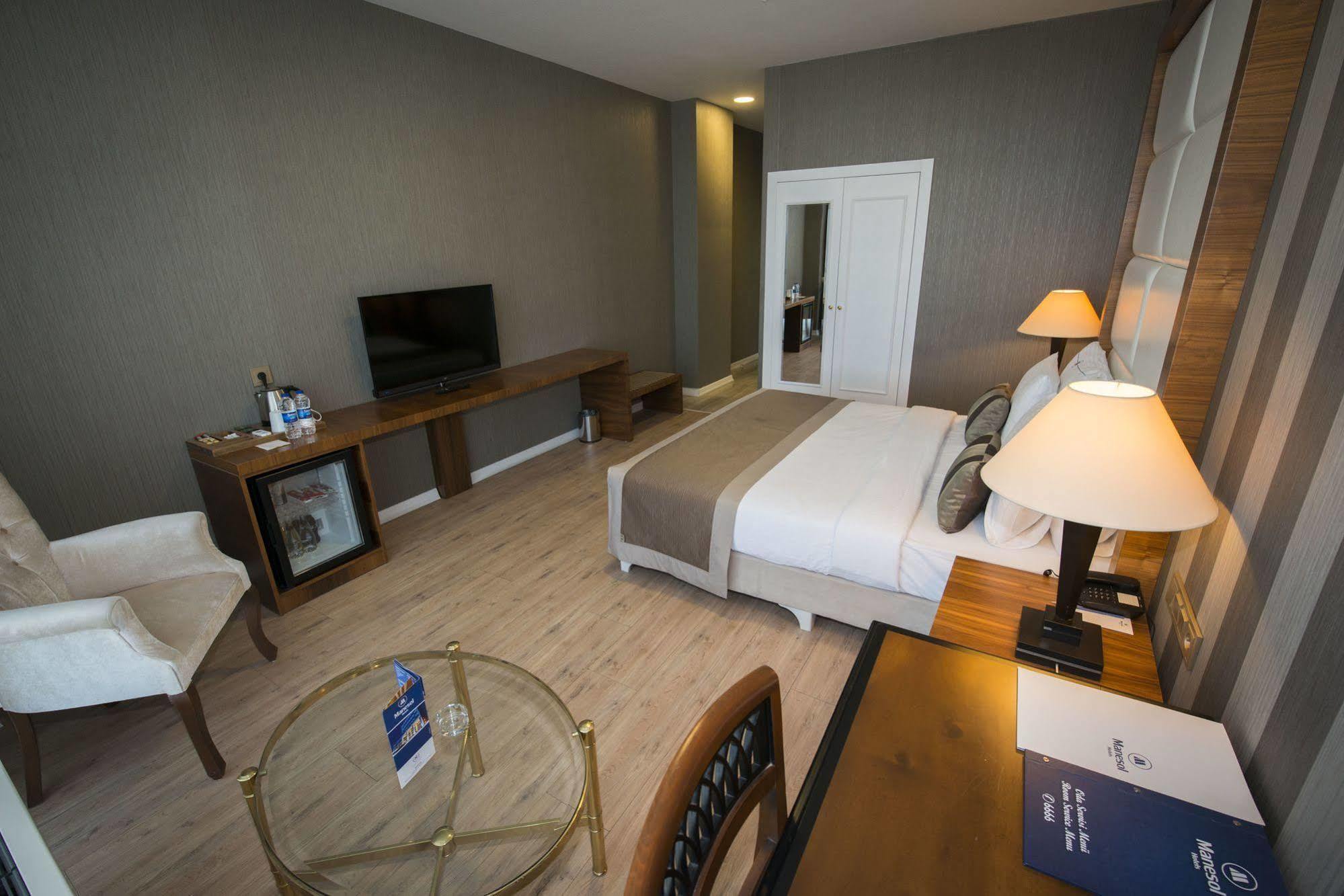 Manesol Fuar Otel İstanbul Dış mekan fotoğraf